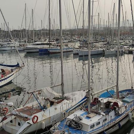 Hotel Precioso Barco En Barcelona Badalona Esterno foto